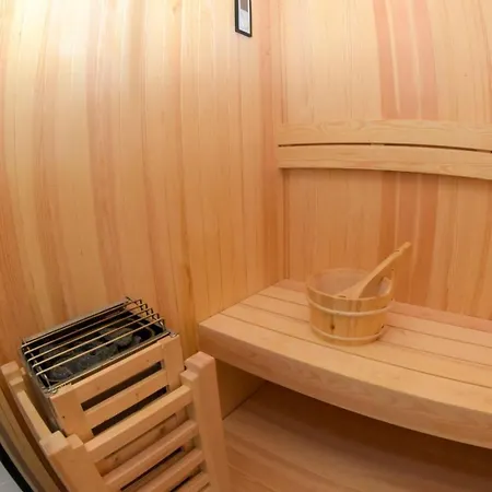 Luxury Loft With Sauna & Jacuzzi 公寓