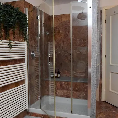Luxury Loft With Sauna & Jacuzzi Διαμέρισμα *