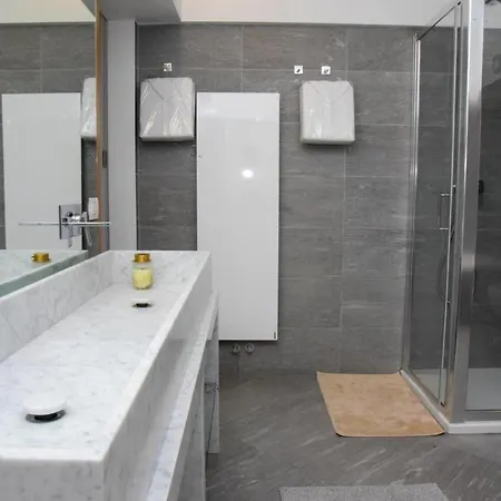 Luxury Loft With Sauna & Jacuzzi Διαμέρισμα Μιλάνο