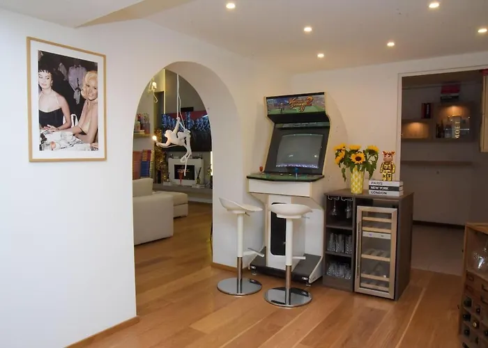Luxury Loft With Sauna & Jacuzzi Apartment