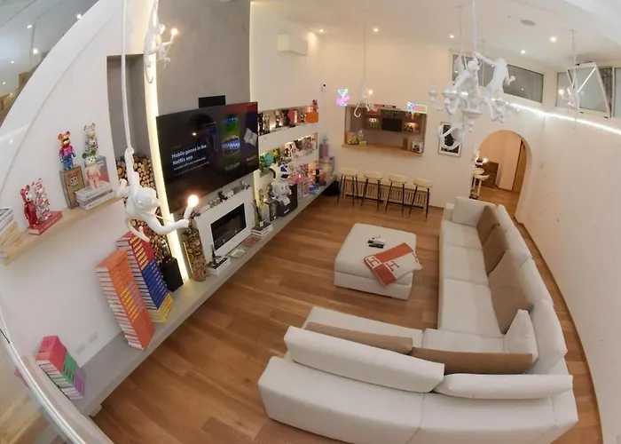 Apartment Luxury Loft With Sauna & Jacuzzi *