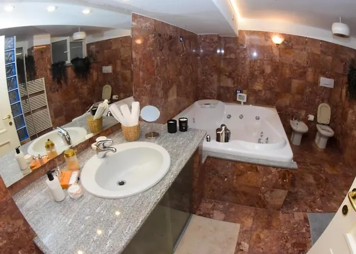 Luxury Loft With Sauna & Jacuzzi Apartment