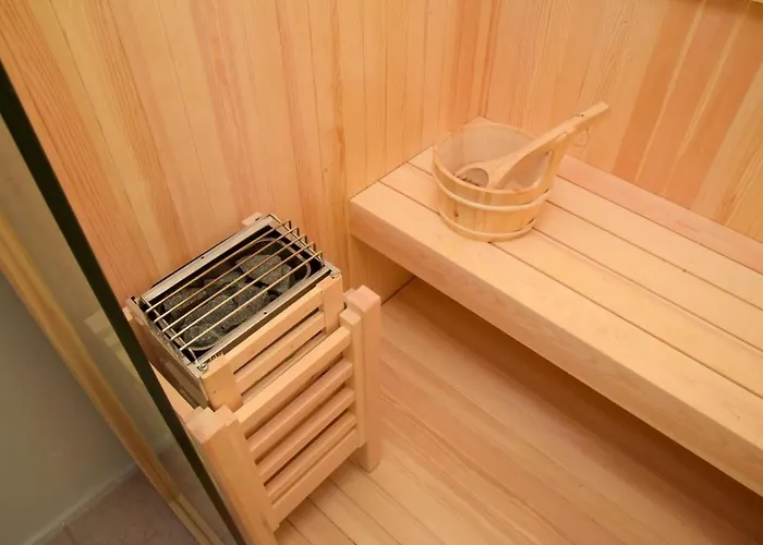 Luxury Loft With Sauna & Jacuzzi Mediolan
